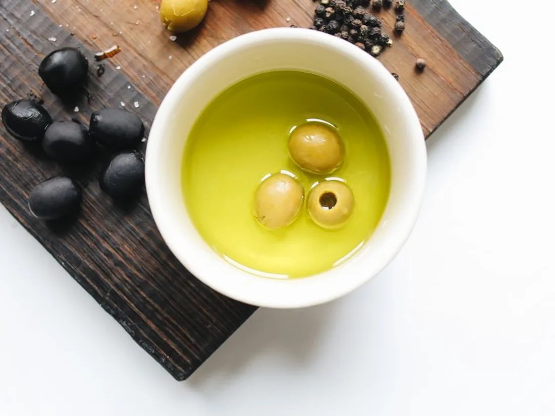 Un bol d’huile d’olive